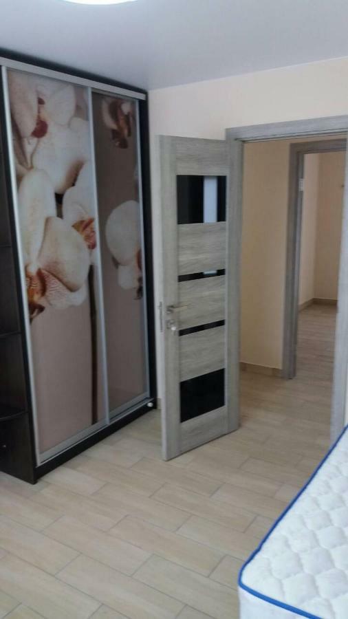105 Apartment Khmelʼnytsʼkyy Exterior foto